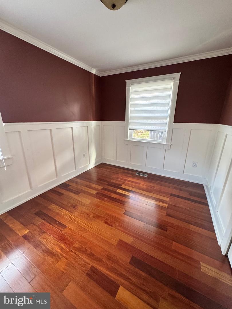 4303 MARKWOOD LN, FAIRFAX, Virginia 22033, 4 Bedrooms Bedrooms, ,2 BathroomsBathrooms,Residential,For sale,4303 MARKWOOD LN,VAFX2285316 MLS # VAFX2285316