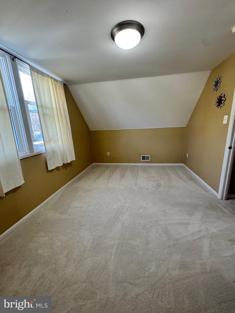 4303 MARKWOOD LN, FAIRFAX, Virginia 22033, 4 Bedrooms Bedrooms, ,2 BathroomsBathrooms,Residential,For sale,4303 MARKWOOD LN,VAFX2285316 MLS # VAFX2285316