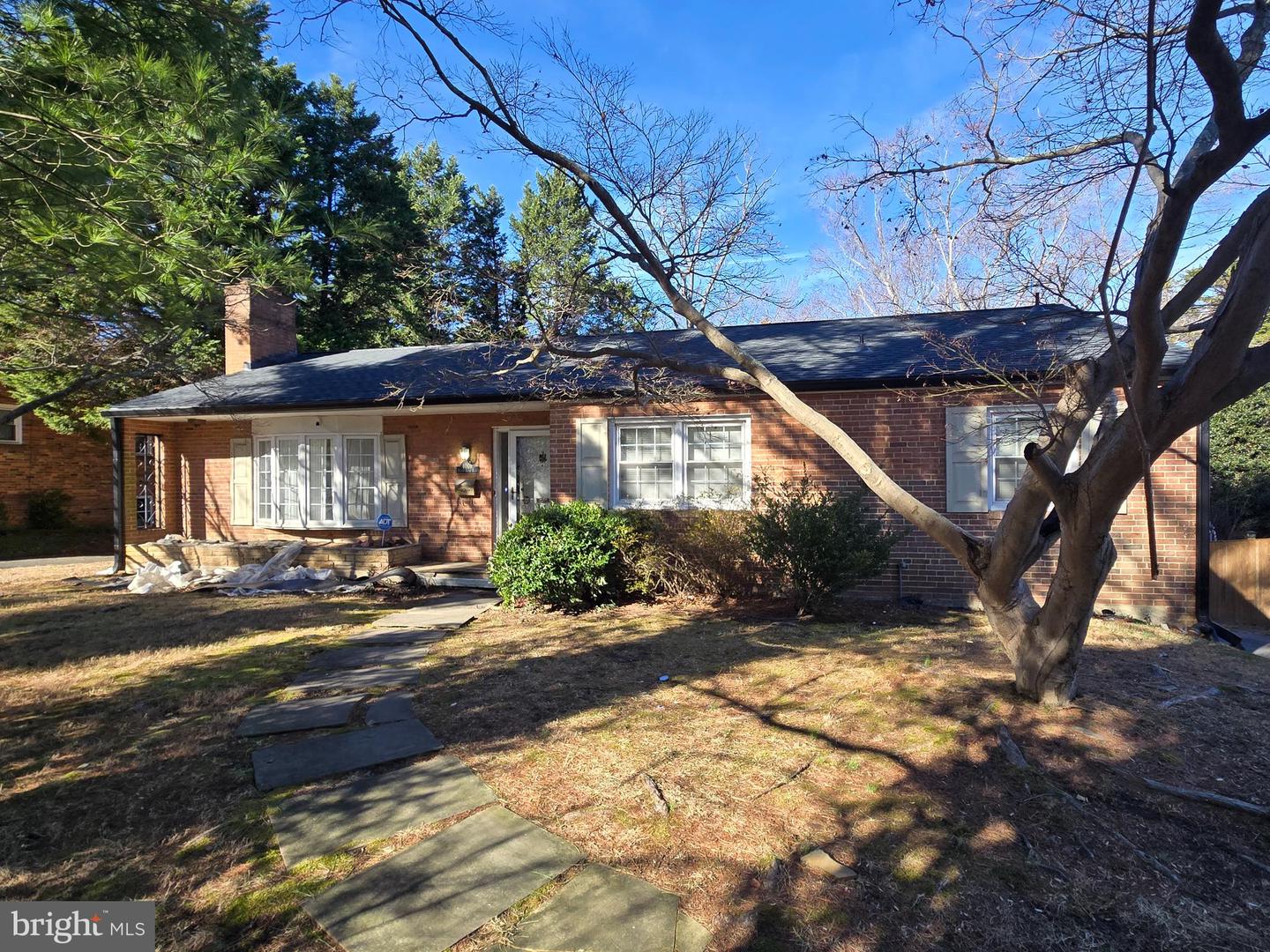 4006 N GLEBE RD N, ARLINGTON, Virginia 22207, 4 Bedrooms Bedrooms, ,3 BathroomsBathrooms,Residential,For sale,4006 N GLEBE RD N,VAAR2067650 MLS # VAAR2067650