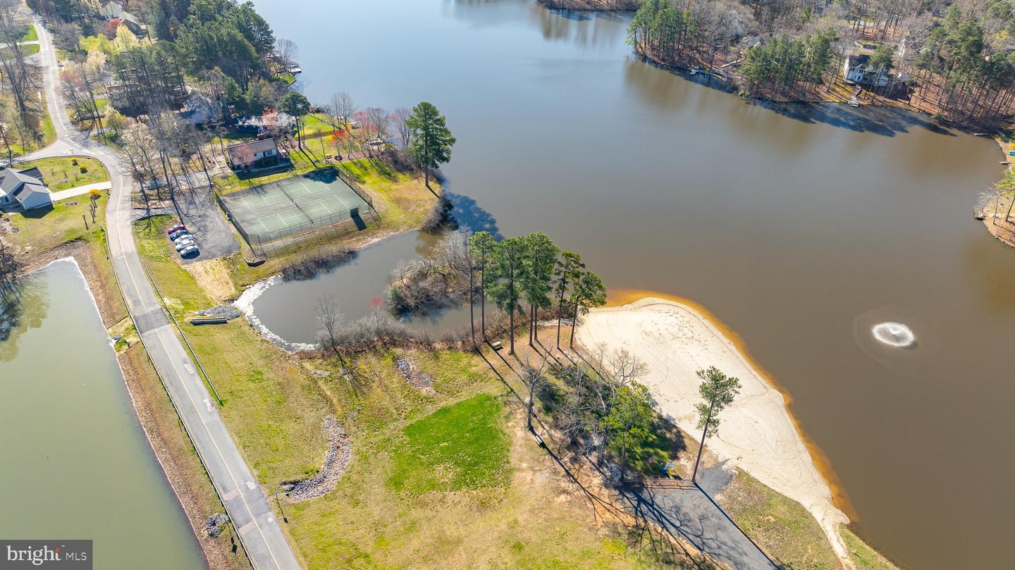 227 CEDAR RIDGE DR, RUTHER GLEN, Virginia 22546, 3 Bedrooms Bedrooms, ,2 BathroomsBathrooms,Residential,For sale,227 CEDAR RIDGE DR,VACV2009392 MLS # VACV2009392