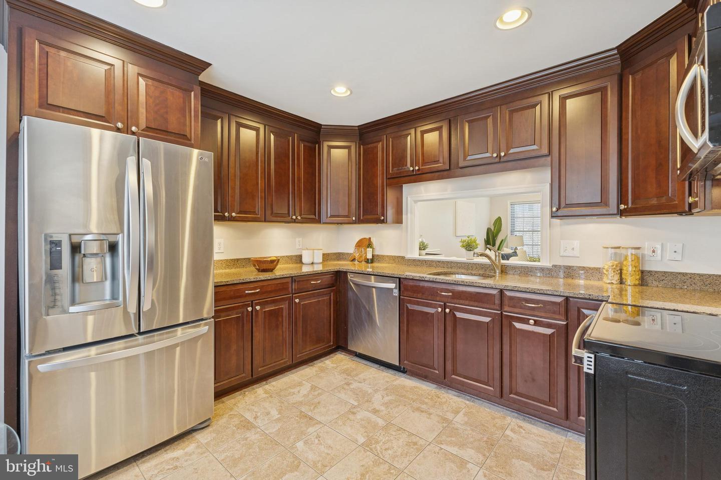 5422 WYCKLOW CT, ALEXANDRIA, Virginia 22304, 3 Bedrooms Bedrooms, ,2 BathroomsBathrooms,Residential,For sale,5422 WYCKLOW CT,VAAX2053060 MLS # VAAX2053060