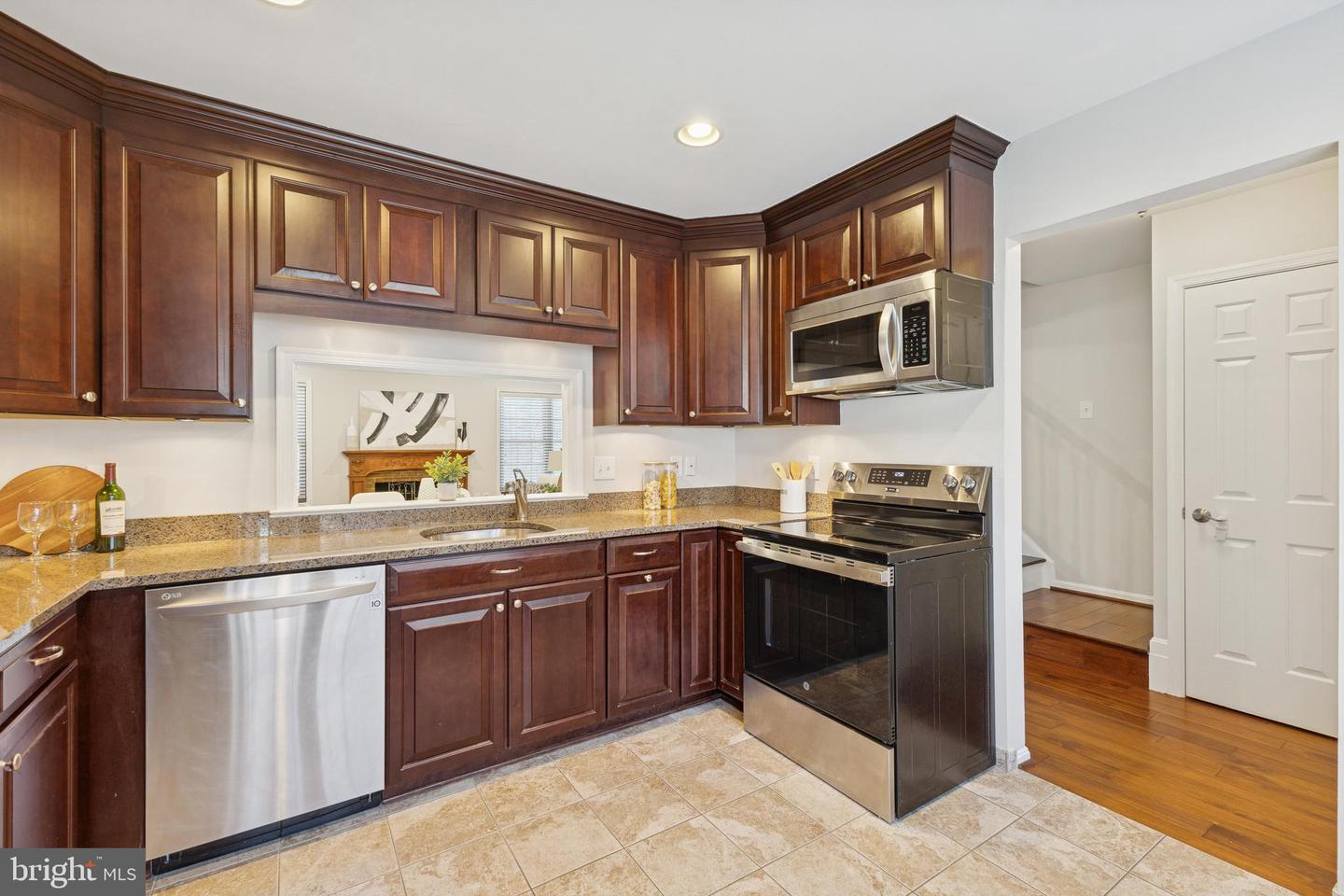 5422 WYCKLOW CT, ALEXANDRIA, Virginia 22304, 3 Bedrooms Bedrooms, ,2 BathroomsBathrooms,Residential,For sale,5422 WYCKLOW CT,VAAX2053060 MLS # VAAX2053060