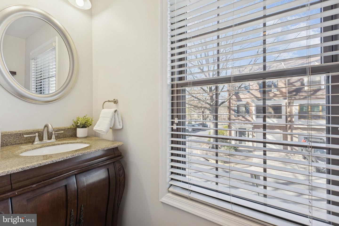 5422 WYCKLOW CT, ALEXANDRIA, Virginia 22304, 3 Bedrooms Bedrooms, ,2 BathroomsBathrooms,Residential,For sale,5422 WYCKLOW CT,VAAX2053060 MLS # VAAX2053060