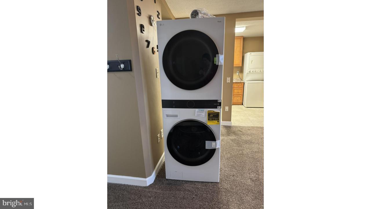 3705 S GEORGE MASON DR #708S, FALLS CHURCH, Virginia 22041, 3 Rooms Rooms,1 BathroomBathrooms,Residential,For sale,3705 S GEORGE MASON DR #708S,VAFX2285388 MLS # VAFX2285388