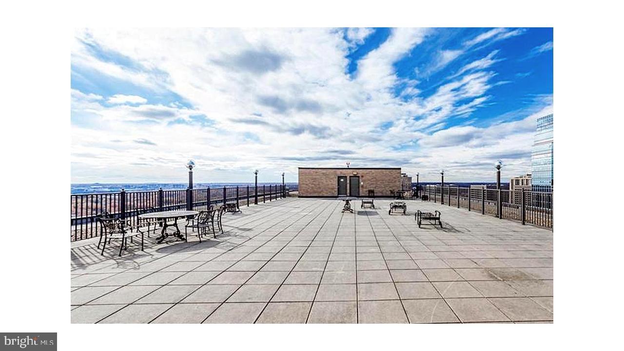 3705 S GEORGE MASON DR #708S, FALLS CHURCH, Virginia 22041, 3 Rooms Rooms,1 BathroomBathrooms,Residential,For sale,3705 S GEORGE MASON DR #708S,VAFX2285388 MLS # VAFX2285388