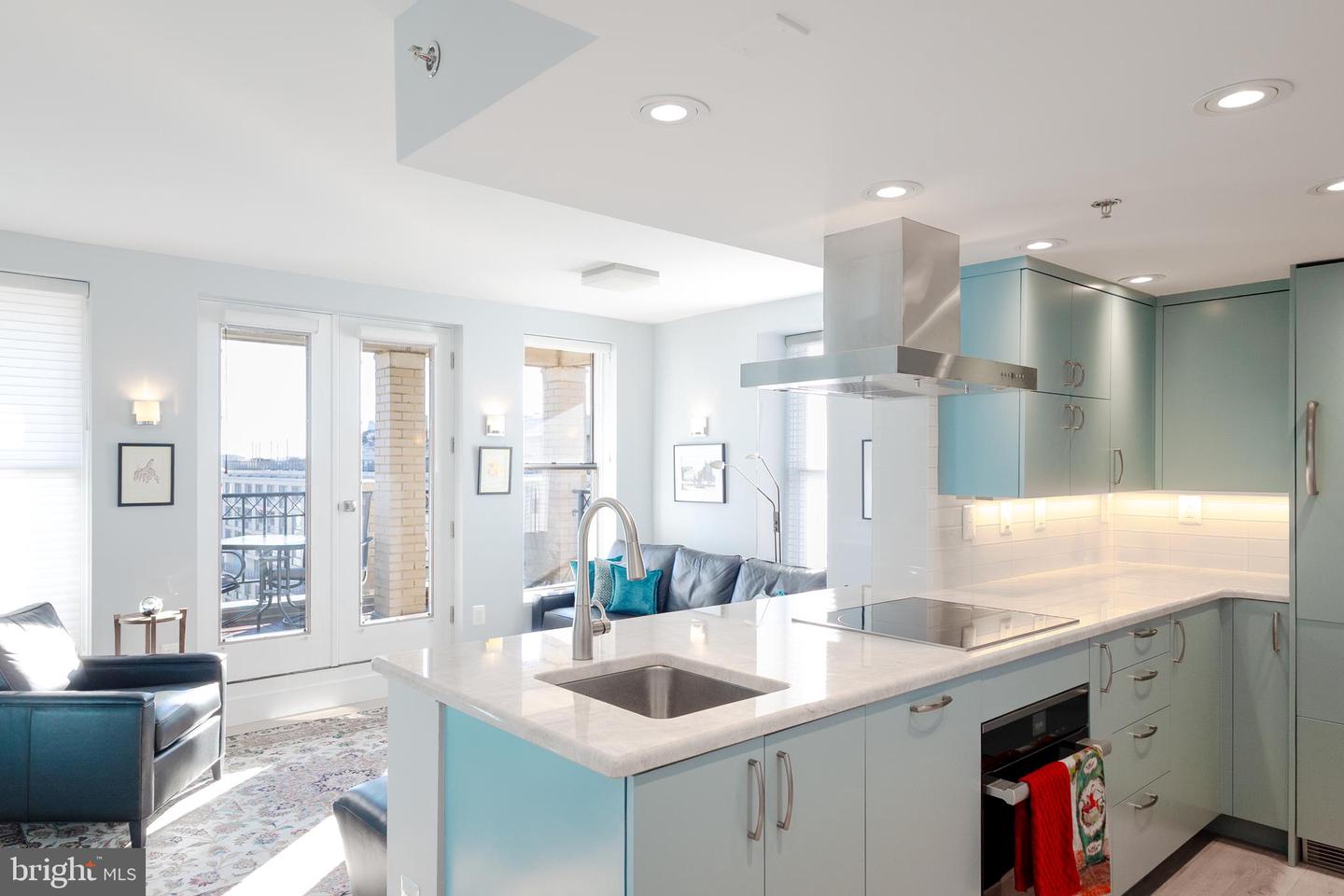 601 PENNSYLVANIA AVE NW #1407, WASHINGTON, District Of Columbia 20004, 1 Bedroom Bedrooms, ,1 BathroomBathrooms,Residential,For sale,601 PENNSYLVANIA AVE NW #1407,DCDC2241014 MLS # DCDC2241014