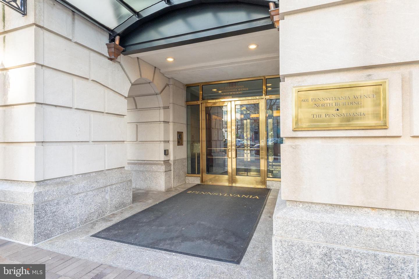 601 PENNSYLVANIA AVE NW #1407, WASHINGTON, District Of Columbia 20004, 1 Bedroom Bedrooms, ,1 BathroomBathrooms,Residential,For sale,601 PENNSYLVANIA AVE NW #1407,DCDC2241014 MLS # DCDC2241014