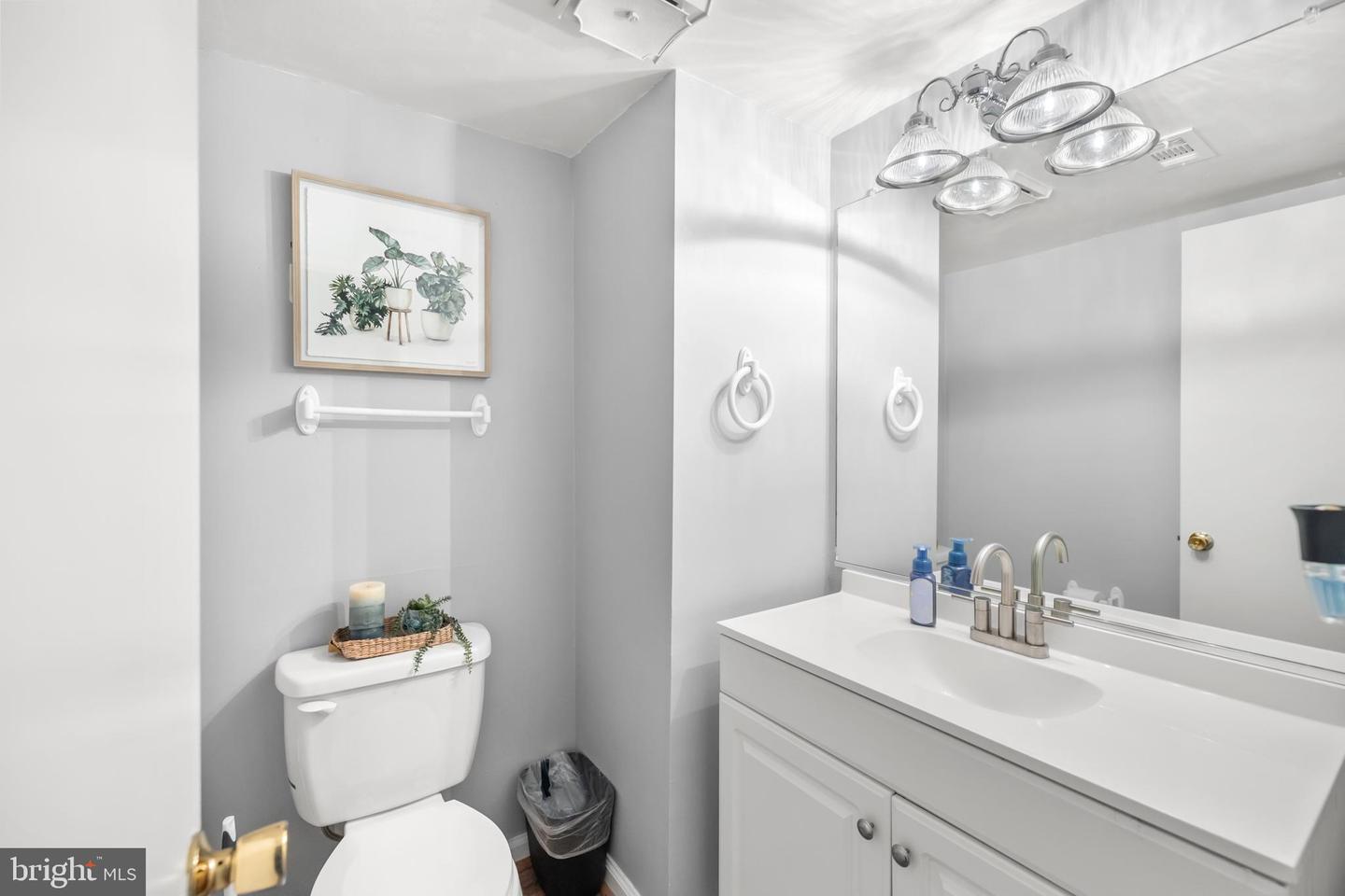 8773 VILLAGE GREEN CT, ALEXANDRIA, Virginia 22309, 3 Bedrooms Bedrooms, ,1 BathroomBathrooms,Residential,For sale,8773 VILLAGE GREEN CT,VAFX2285478 MLS # VAFX2285478