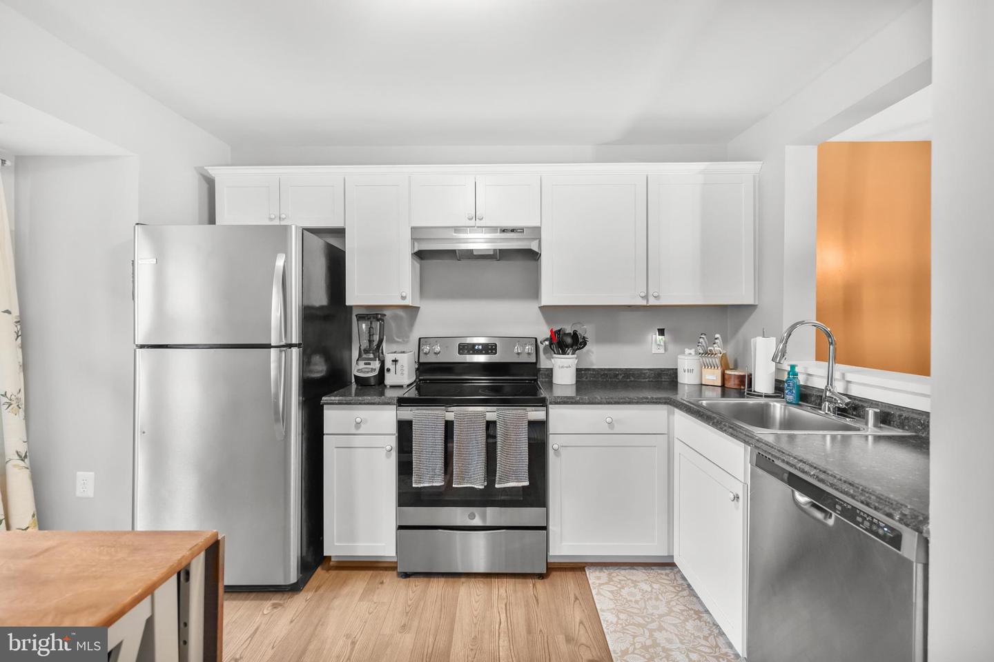 8773 VILLAGE GREEN CT, ALEXANDRIA, Virginia 22309, 3 Bedrooms Bedrooms, ,1 BathroomBathrooms,Residential,For sale,8773 VILLAGE GREEN CT,VAFX2285478 MLS # VAFX2285478