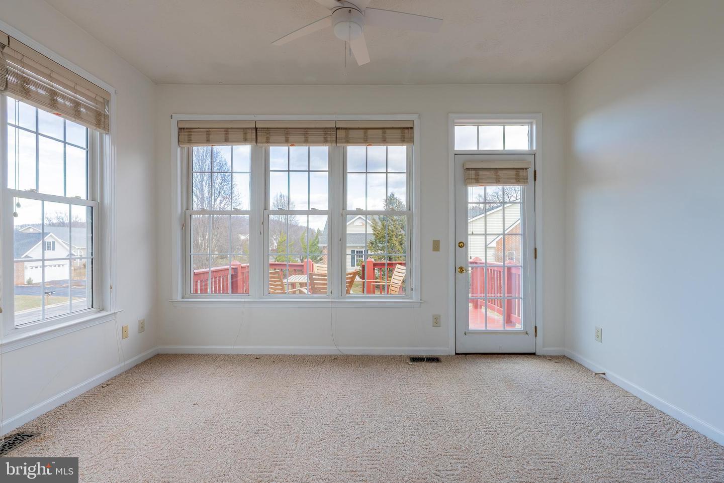 506 SPRING OAKS DR, ROCKINGHAM, Virginia 22801, 2 Bedrooms Bedrooms, ,2 BathroomsBathrooms,Residential,For sale,506 SPRING OAKS DR,VARO2002804 MLS # VARO2002804