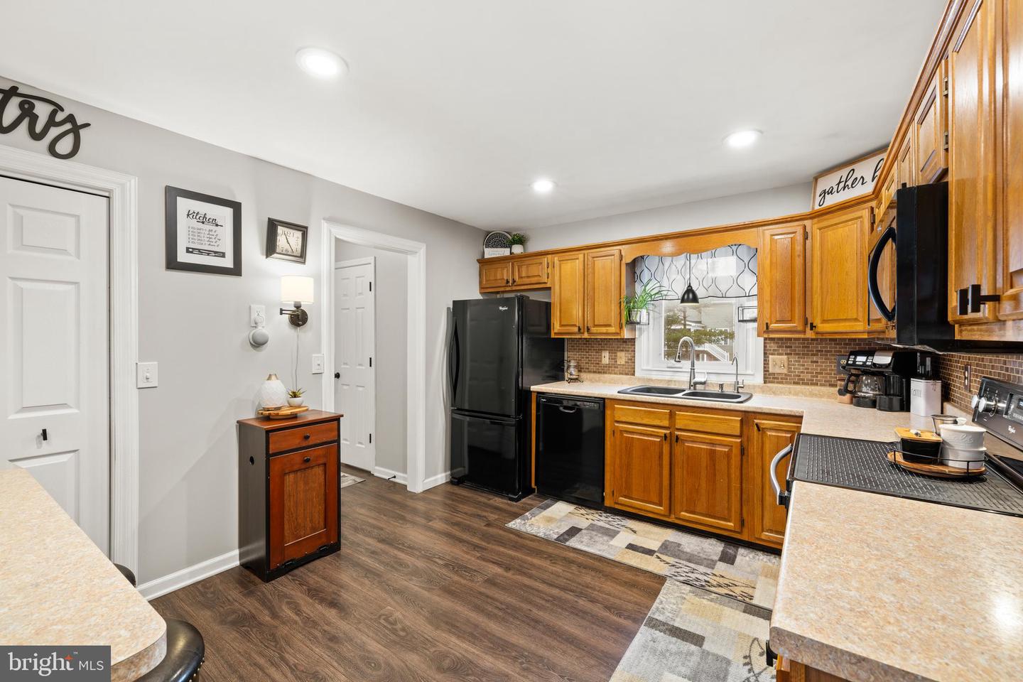 113 WILLOW DR, DAYTON, Virginia 22821, 4 Bedrooms Bedrooms, ,3 BathroomsBathrooms,Residential,For sale,113 WILLOW DR,VARO2002806 MLS # VARO2002806