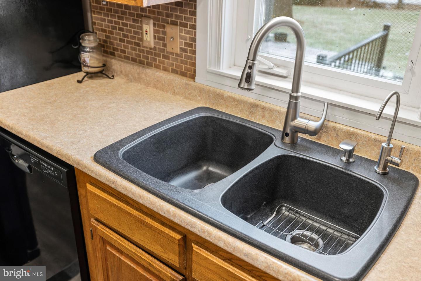 113 WILLOW DR, DAYTON, Virginia 22821, 4 Bedrooms Bedrooms, ,3 BathroomsBathrooms,Residential,For sale,113 WILLOW DR,VARO2002806 MLS # VARO2002806