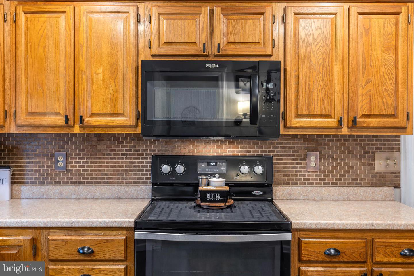 113 WILLOW DR, DAYTON, Virginia 22821, 4 Bedrooms Bedrooms, ,3 BathroomsBathrooms,Residential,For sale,113 WILLOW DR,VARO2002806 MLS # VARO2002806