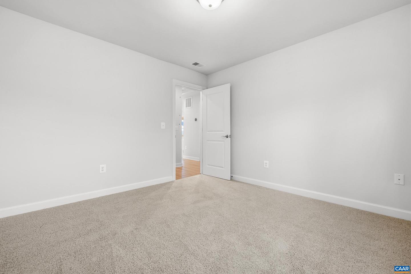 3725 PARADISE PARK LN, CHARLOTTESVILLE, Virginia 22902, 3 Bedrooms Bedrooms, ,2 BathroomsBathrooms,Residential,For sale,3725 PARADISE PARK LN,672423 MLS # 672423