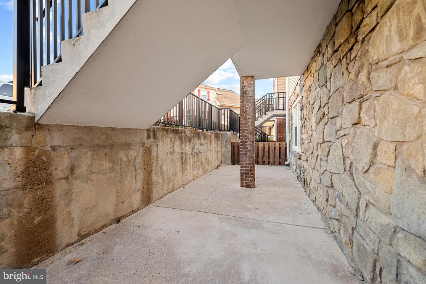 148-C N BEDFORD ST #C, ARLINGTON, Virginia 22201, 2 Bedrooms Bedrooms, 8 Rooms Rooms,2 BathroomsBathrooms,Residential,For sale,148-C N BEDFORD ST #C,VAAR2067724 MLS # VAAR2067724 148-C N BEDFORD ST #C, ARLINGTON, Virginia 22201, 2 Bedrooms Bedrooms, 8 Rooms Rooms,2 BathroomsBathrooms,Residential,For sale,148-C N BEDFORD ST #C,VAAR2067724 MLS # VAAR2067724