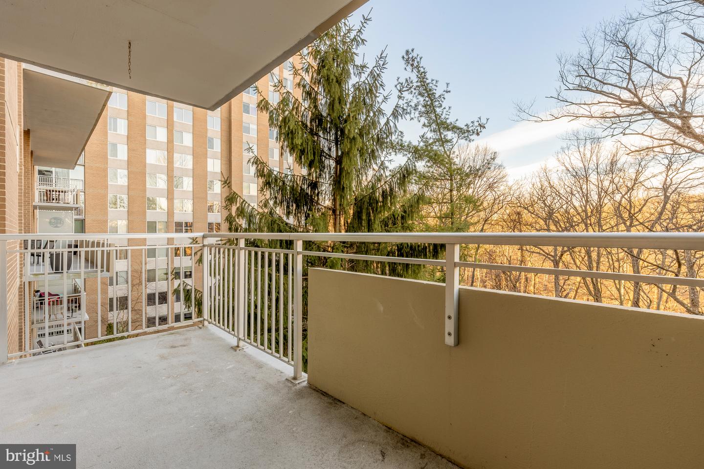 3001 VEAZEY TER NW #520, WASHINGTON, District Of Columbia 20008, 2 Bedrooms Bedrooms, ,2 BathroomsBathrooms,Residential,For sale,3001 VEAZEY TER NW #520,DCDC2241260 MLS # DCDC2241260 3001 VEAZEY TER NW #520, WASHINGTON, District Of Columbia 20008, 2 Bedrooms Bedrooms, ,2 BathroomsBathrooms,Residential,For sale,3001 VEAZEY TER NW #520,DCDC2241260 MLS # DCDC2241260