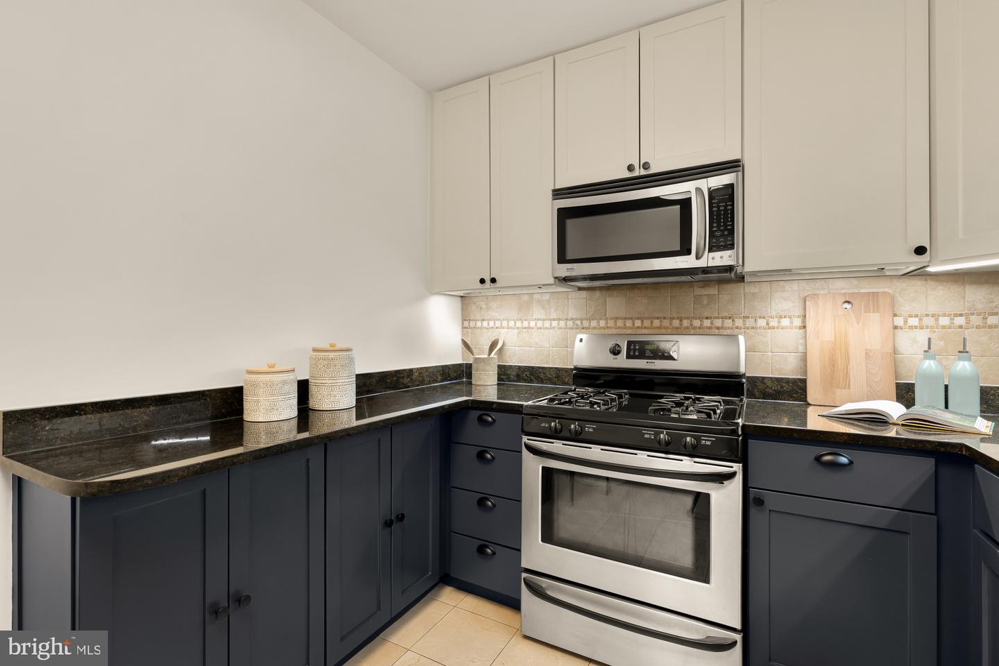 3001 VEAZEY TER NW #520, WASHINGTON, District Of Columbia 20008, 2 Bedrooms Bedrooms, ,2 BathroomsBathrooms,Residential,For sale,3001 VEAZEY TER NW #520,DCDC2241260 MLS # DCDC2241260 3001 VEAZEY TER NW #520, WASHINGTON, District Of Columbia 20008, 2 Bedrooms Bedrooms, ,2 BathroomsBathrooms,Residential,For sale,3001 VEAZEY TER NW #520,DCDC2241260 MLS # DCDC2241260