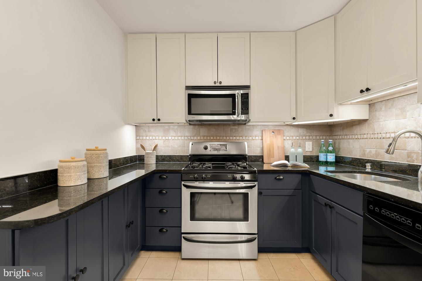 3001 VEAZEY TER NW #520, WASHINGTON, District Of Columbia 20008, 2 Bedrooms Bedrooms, ,2 BathroomsBathrooms,Residential,For sale,3001 VEAZEY TER NW #520,DCDC2241260 MLS # DCDC2241260 3001 VEAZEY TER NW #520, WASHINGTON, District Of Columbia 20008, 2 Bedrooms Bedrooms, ,2 BathroomsBathrooms,Residential,For sale,3001 VEAZEY TER NW #520,DCDC2241260 MLS # DCDC2241260