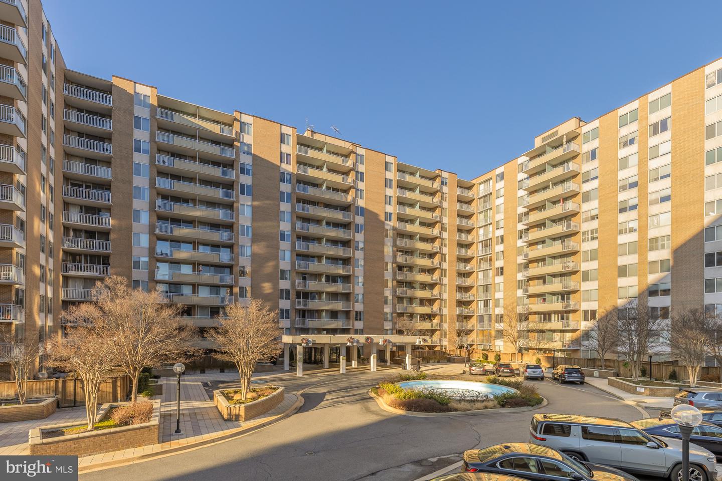 3001 VEAZEY TER NW #520, WASHINGTON, District Of Columbia 20008, 2 Bedrooms Bedrooms, ,2 BathroomsBathrooms,Residential,For sale,3001 VEAZEY TER NW #520,DCDC2241260 MLS # DCDC2241260 3001 VEAZEY TER NW #520, WASHINGTON, District Of Columbia 20008, 2 Bedrooms Bedrooms, ,2 BathroomsBathrooms,Residential,For sale,3001 VEAZEY TER NW #520,DCDC2241260 MLS # DCDC2241260