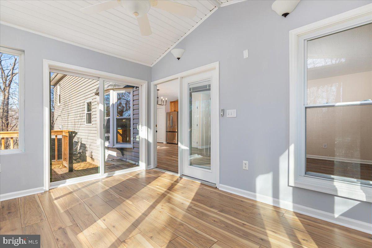 157 OAK DR, WINCHESTER, Virginia 22603, 4 Bedrooms Bedrooms, 12 Rooms Rooms,2 BathroomsBathrooms,Residential,For sale,157 OAK DR,VAFV2038906 MLS # VAFV2038906