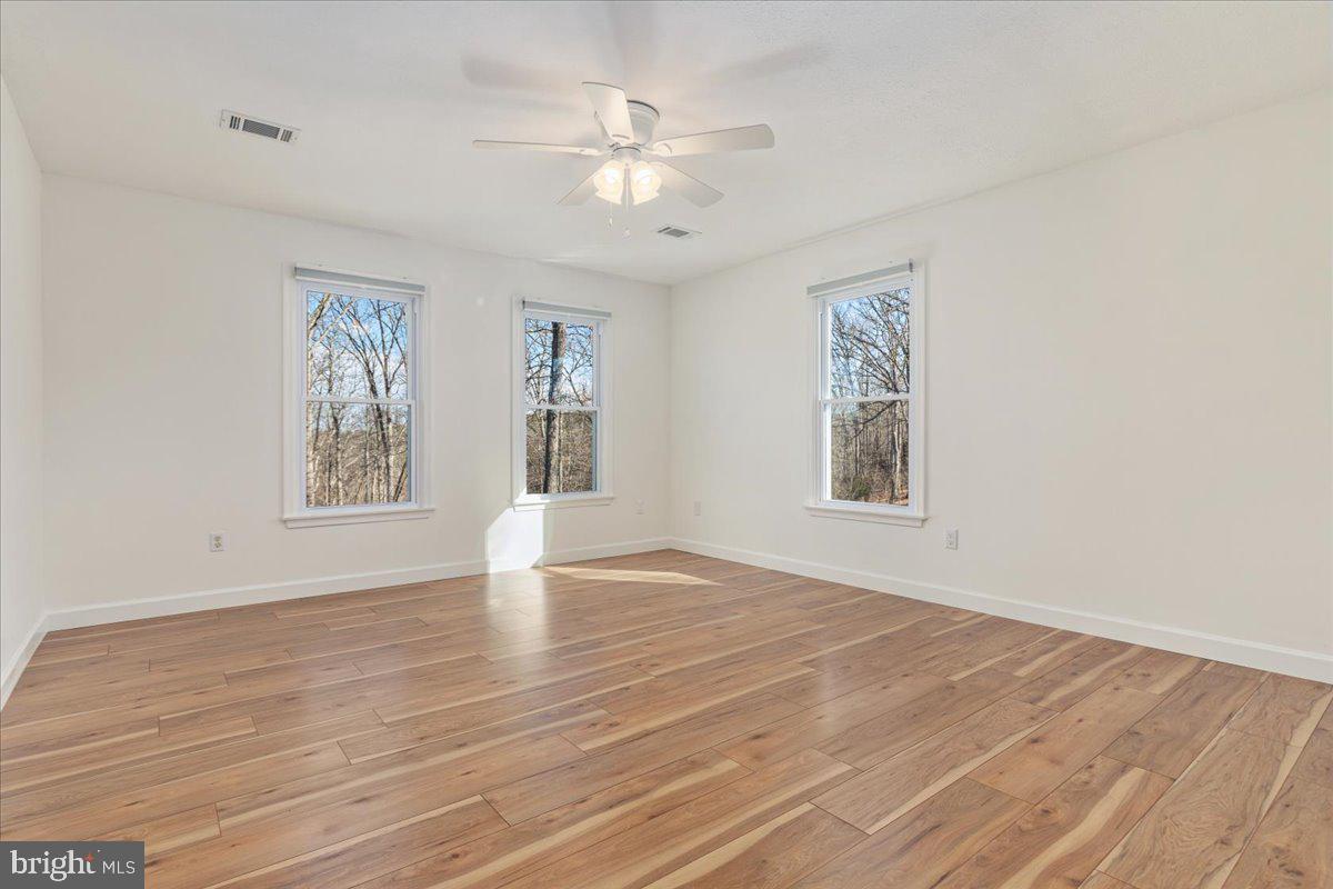 157 OAK DR, WINCHESTER, Virginia 22603, 4 Bedrooms Bedrooms, 12 Rooms Rooms,2 BathroomsBathrooms,Residential,For sale,157 OAK DR,VAFV2038906 MLS # VAFV2038906