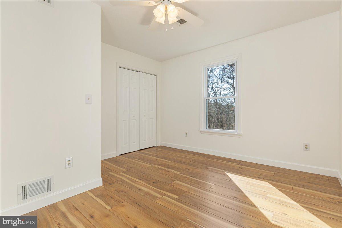 157 OAK DR, WINCHESTER, Virginia 22603, 4 Bedrooms Bedrooms, 12 Rooms Rooms,2 BathroomsBathrooms,Residential,For sale,157 OAK DR,VAFV2038906 MLS # VAFV2038906