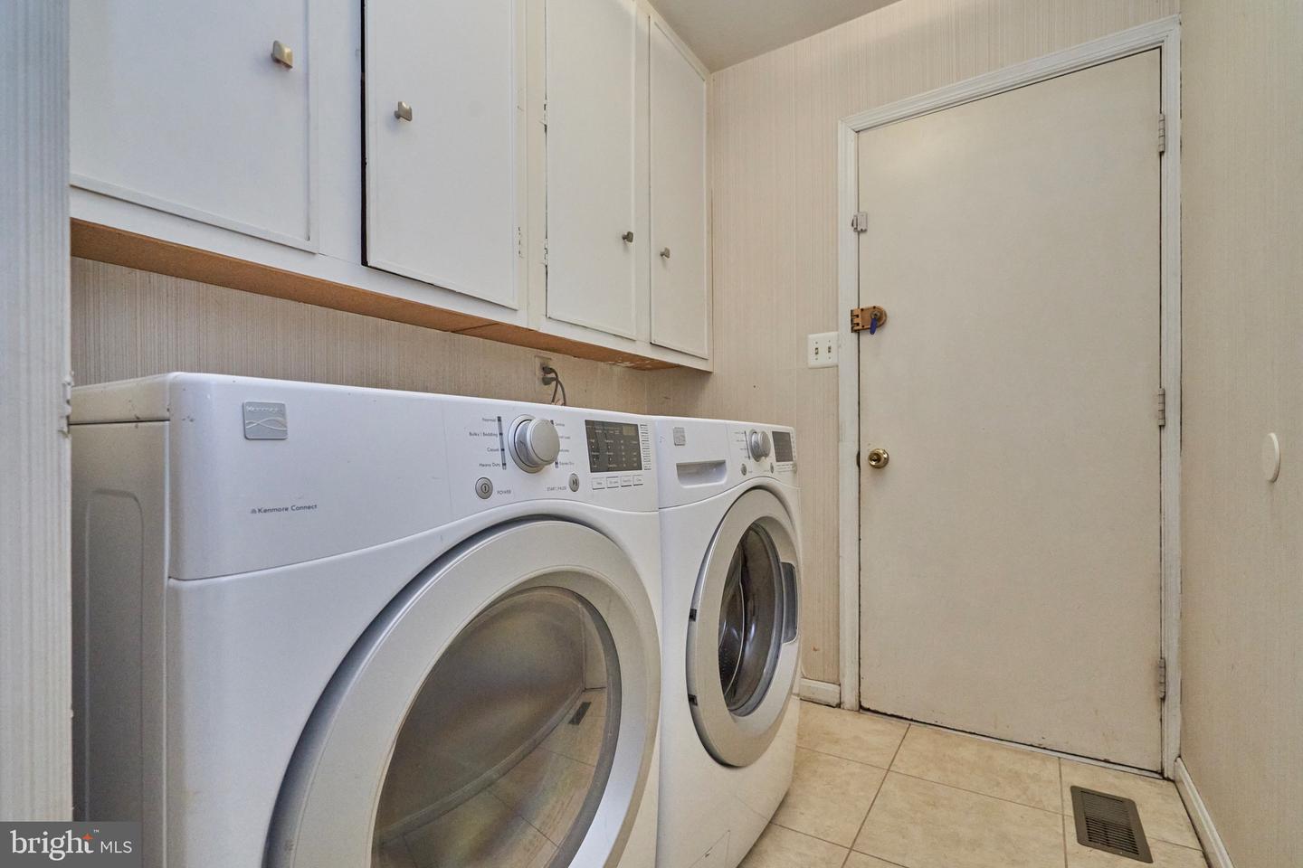 4139 EVERGREEN DR, FAIRFAX, Virginia 22032, 4 Bedrooms Bedrooms, ,3 BathroomsBathrooms,Residential,For sale,4139 EVERGREEN DR,VAFC2007652 MLS # VAFC2007652