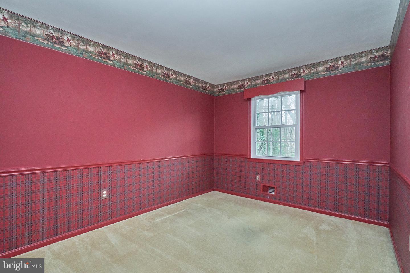 4139 EVERGREEN DR, FAIRFAX, Virginia 22032, 4 Bedrooms Bedrooms, ,3 BathroomsBathrooms,Residential,For sale,4139 EVERGREEN DR,VAFC2007652 MLS # VAFC2007652