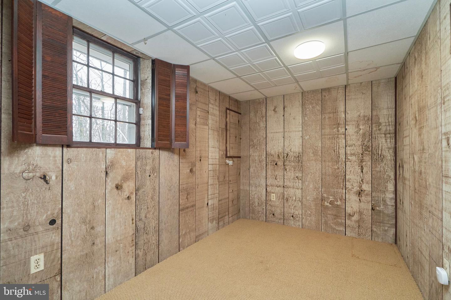 4139 EVERGREEN DR, FAIRFAX, Virginia 22032, 4 Bedrooms Bedrooms, ,3 BathroomsBathrooms,Residential,For sale,4139 EVERGREEN DR,VAFC2007652 MLS # VAFC2007652