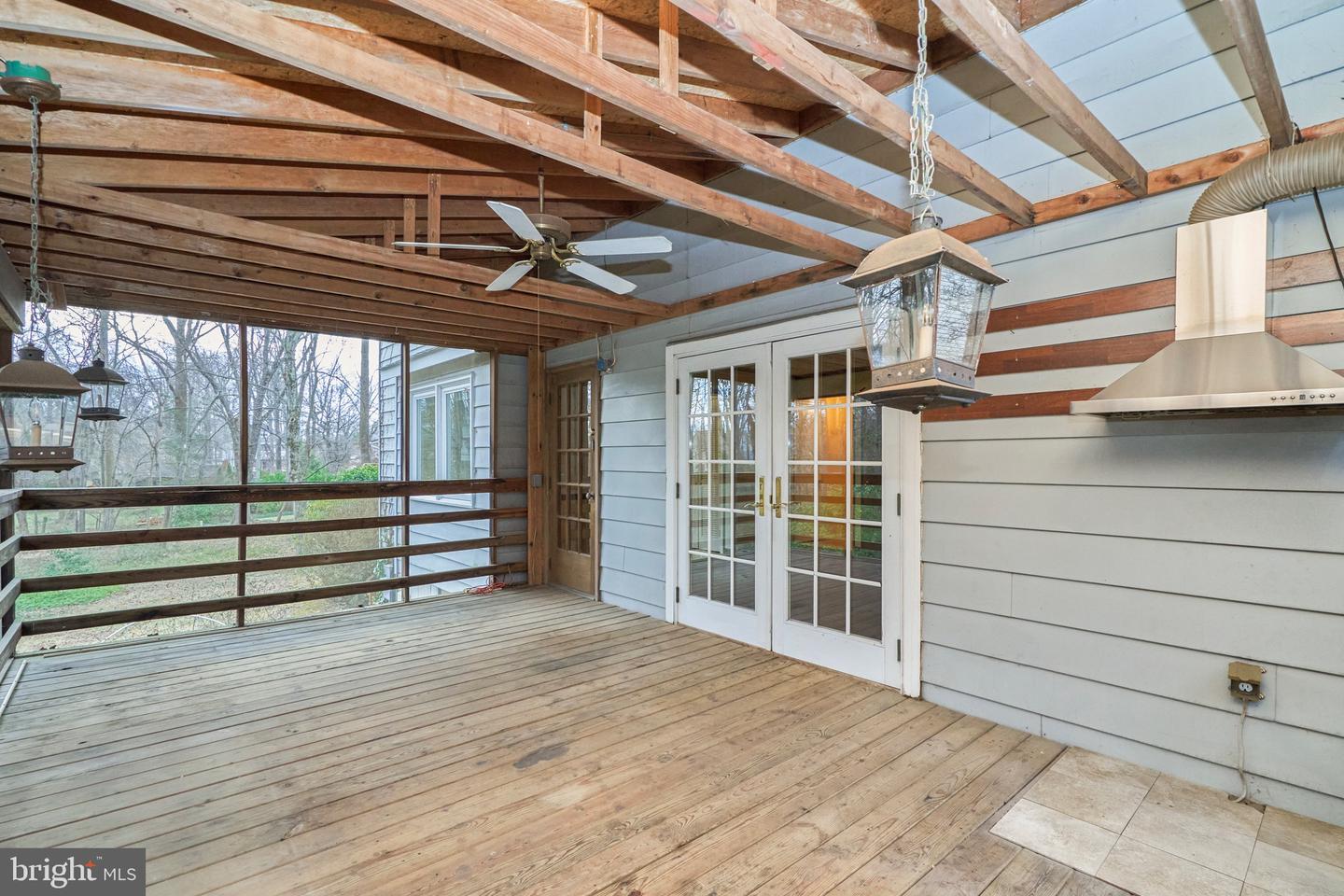 4139 EVERGREEN DR, FAIRFAX, Virginia 22032, 4 Bedrooms Bedrooms, ,3 BathroomsBathrooms,Residential,For sale,4139 EVERGREEN DR,VAFC2007652 MLS # VAFC2007652