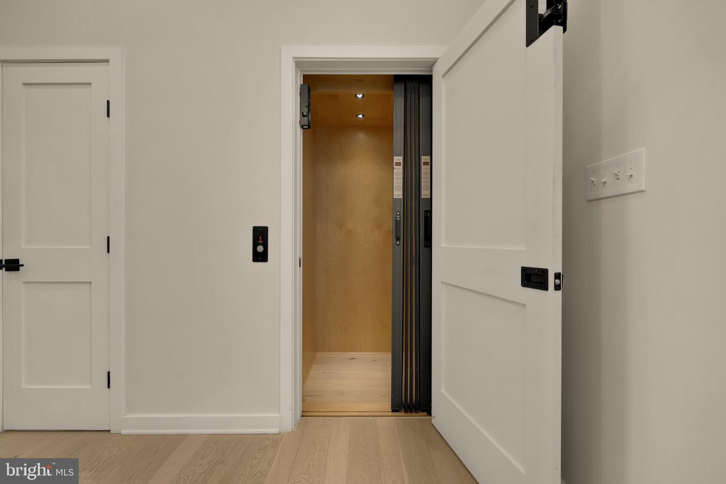 4913 SHERIER PL NW, WASHINGTON, District Of Columbia 20016, 6 Bedrooms Bedrooms, ,6 BathroomsBathrooms,Residential,For sale,4913 SHERIER PL NW,DCDC2241332 MLS # DCDC2241332