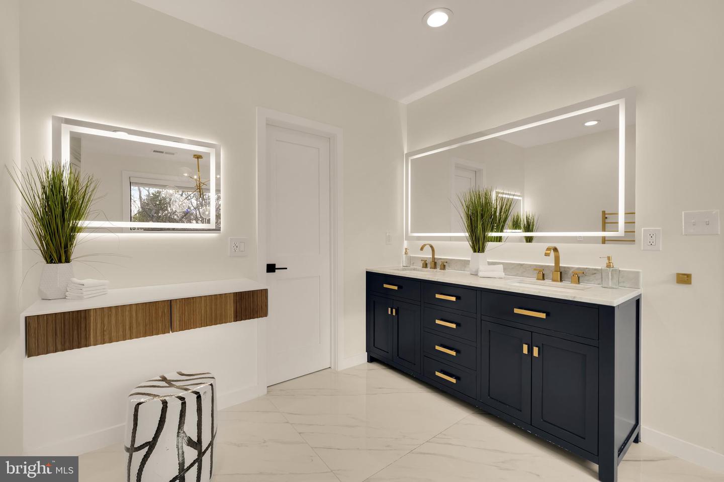 4913 SHERIER PL NW, WASHINGTON, District Of Columbia 20016, 6 Bedrooms Bedrooms, ,6 BathroomsBathrooms,Residential,For sale,4913 SHERIER PL NW,DCDC2241332 MLS # DCDC2241332