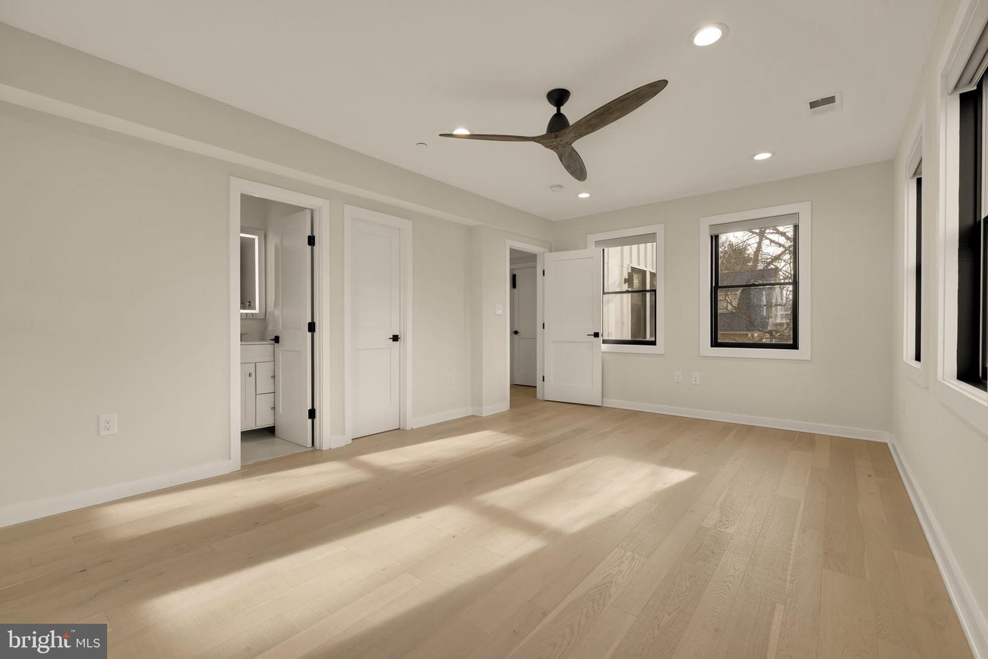 4913 SHERIER PL NW, WASHINGTON, District Of Columbia 20016, 6 Bedrooms Bedrooms, ,6 BathroomsBathrooms,Residential,For sale,4913 SHERIER PL NW,DCDC2241332 MLS # DCDC2241332