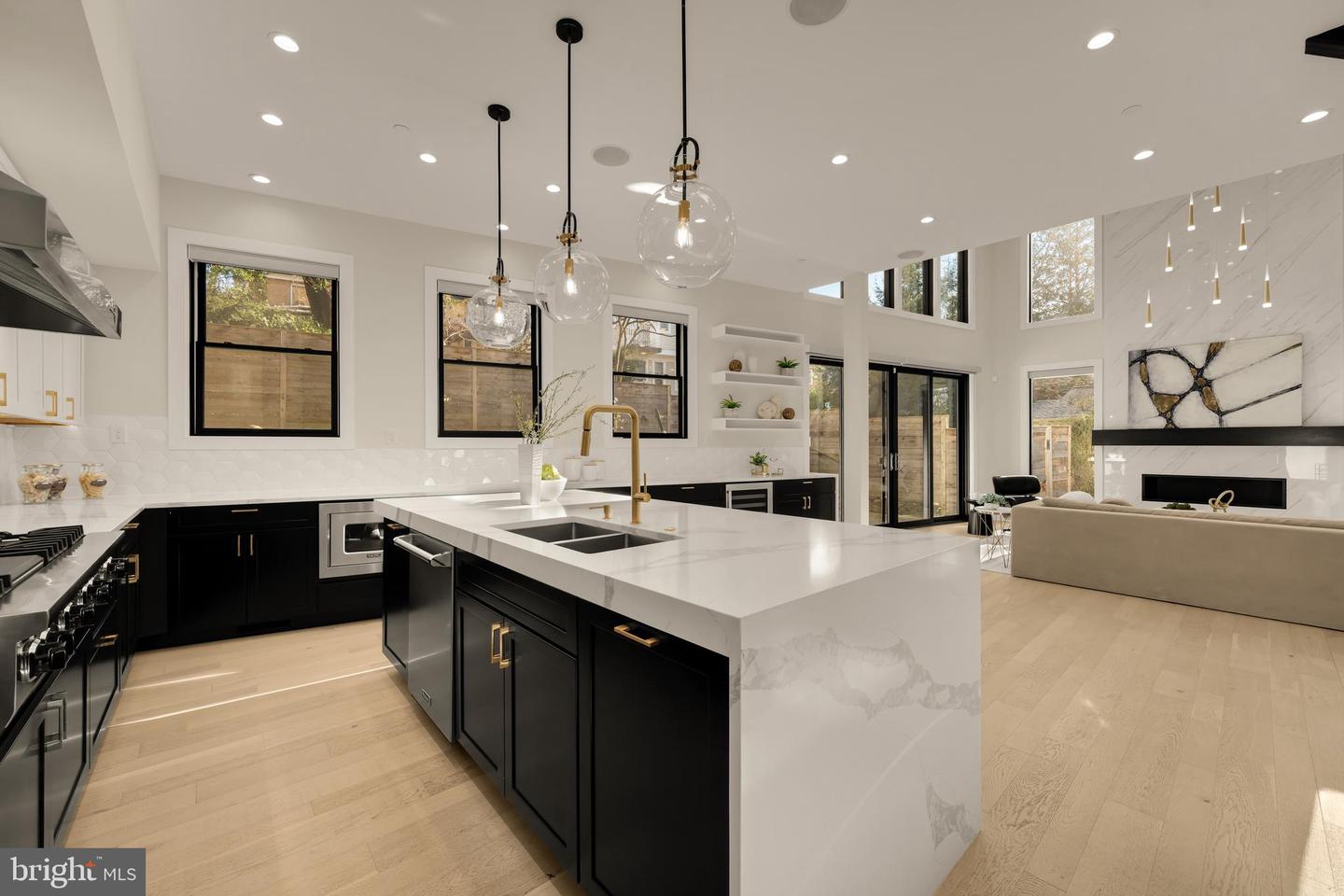 4913 SHERIER PL NW, WASHINGTON, District Of Columbia 20016, 6 Bedrooms Bedrooms, ,6 BathroomsBathrooms,Residential,For sale,4913 SHERIER PL NW,DCDC2241332 MLS # DCDC2241332