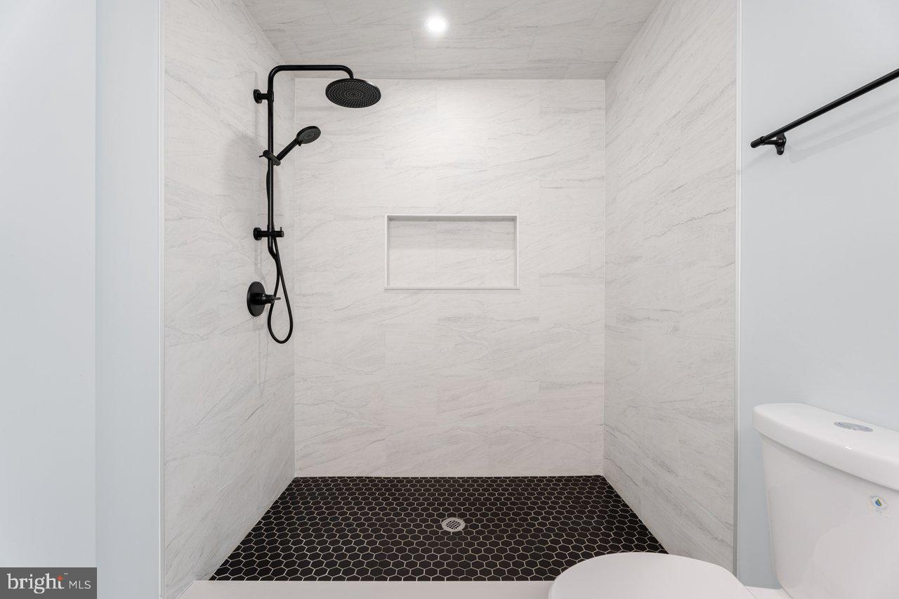 3098 LAYMAN TRESTLE RD, ROCKINGHAM, Virginia 22802, 3 Bedrooms Bedrooms, ,2 BathroomsBathrooms,Residential,For sale,3098 LAYMAN TRESTLE RD,VARO2002808 MLS # VARO2002808