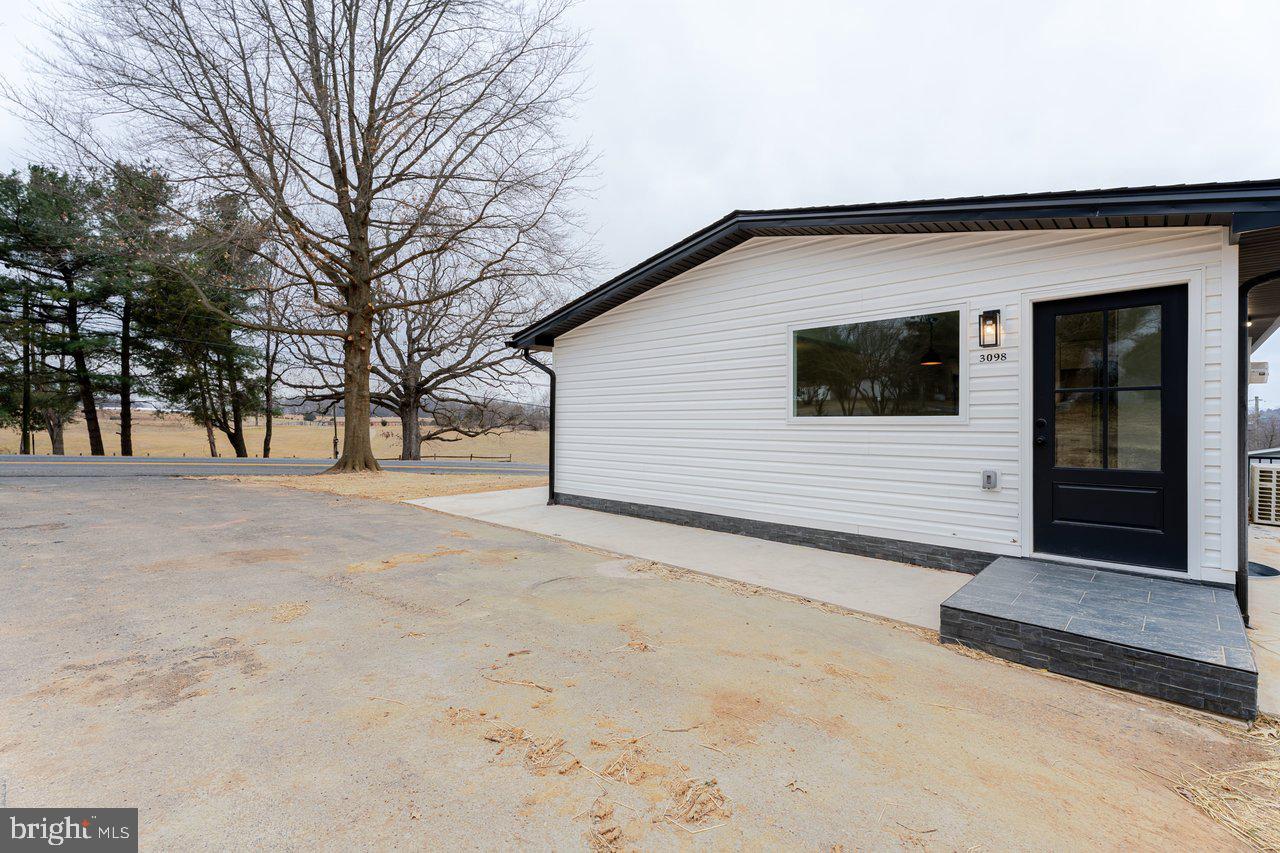 3098 LAYMAN TRESTLE RD, ROCKINGHAM, Virginia 22802, 3 Bedrooms Bedrooms, ,2 BathroomsBathrooms,Residential,For sale,3098 LAYMAN TRESTLE RD,VARO2002808 MLS # VARO2002808