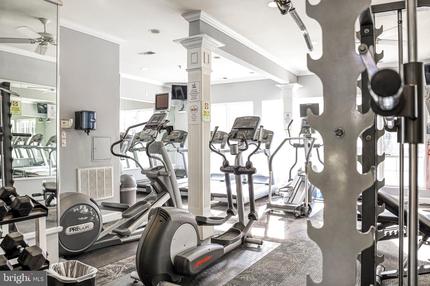 4560 STRUTFIELD LN #1110, ALEXANDRIA, Virginia 22311, 1 Bedroom Bedrooms, ,1 BathroomBathrooms,Residential,For sale,4560 STRUTFIELD LN #1110,VAAX2053152 MLS # VAAX2053152