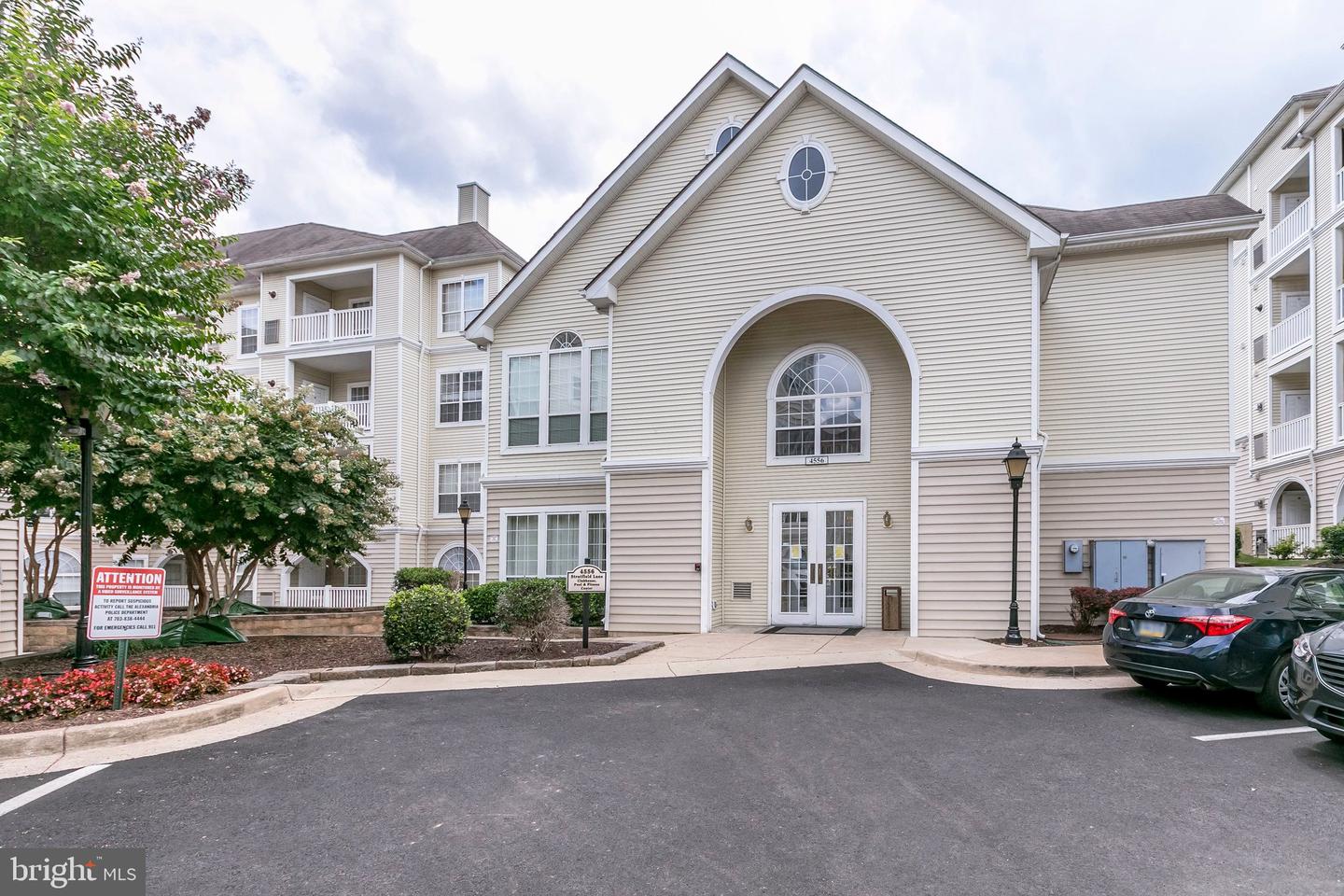 4560 STRUTFIELD LN #1110, ALEXANDRIA, Virginia 22311, 1 Bedroom Bedrooms, ,1 BathroomBathrooms,Residential,For sale,4560 STRUTFIELD LN #1110,VAAX2053152 MLS # VAAX2053152