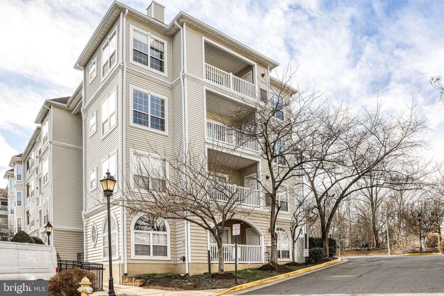 4560 STRUTFIELD LN #1110, ALEXANDRIA, Virginia 22311, 1 Bedroom Bedrooms, ,1 BathroomBathrooms,Residential,For sale,4560 STRUTFIELD LN #1110,VAAX2053152 MLS # VAAX2053152