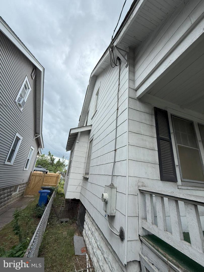 1622 EASTERN AVE NE, WASHINGTON, District Of Columbia 20019, ,Residential,For sale,1622 EASTERN AVE NE,DCDC2241340 MLS # DCDC2241340