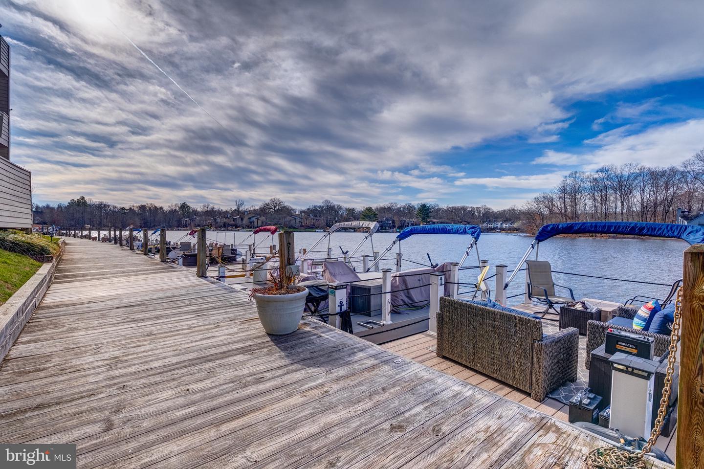 11262 HARBOR CT #11262, RESTON, Virginia 20191, 2 Bedrooms Bedrooms, ,2 BathroomsBathrooms,Residential,For sale,11262 HARBOR CT #11262,VAFX2285716 MLS # VAFX2285716