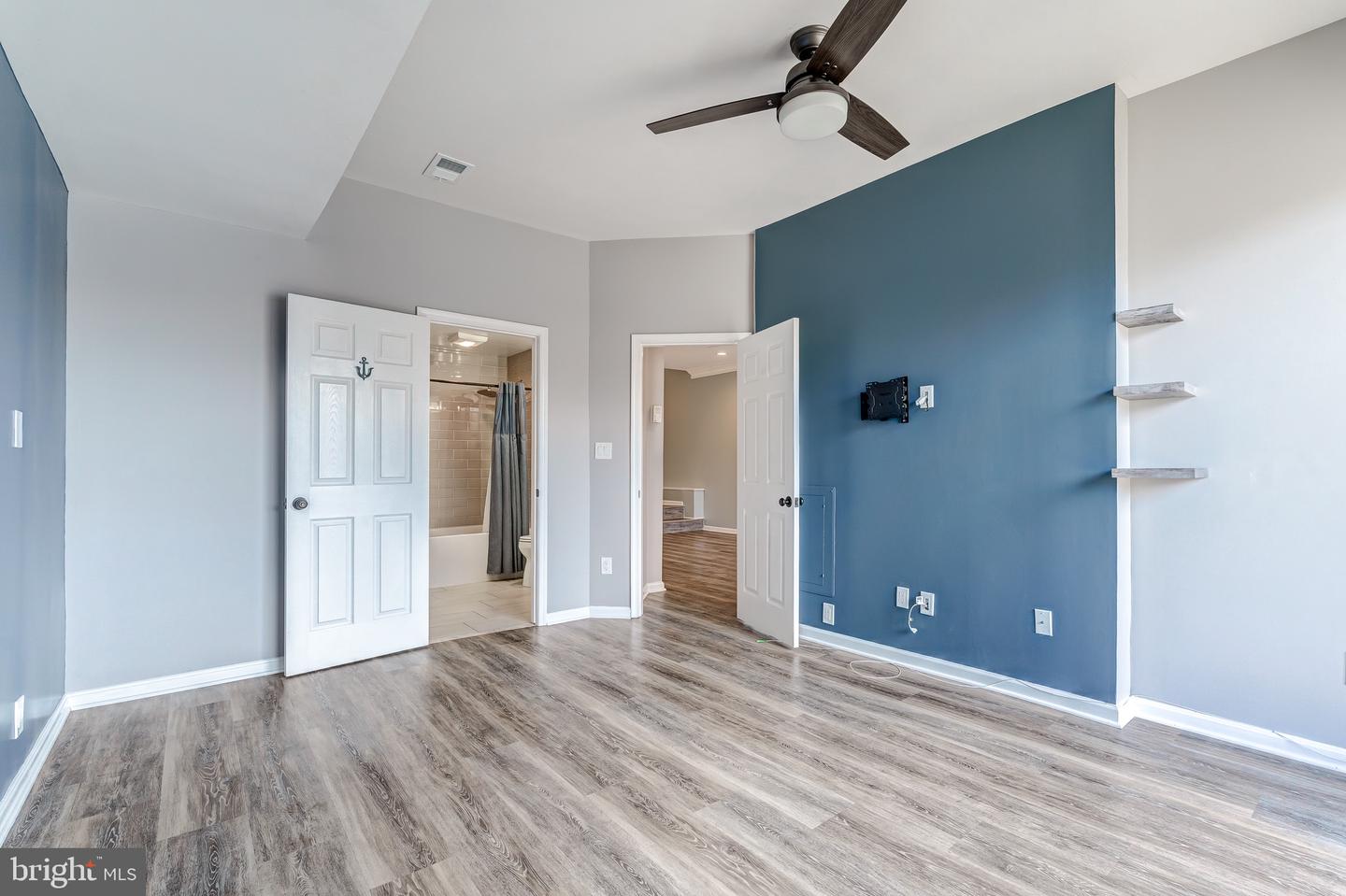 11262 HARBOR CT #11262, RESTON, Virginia 20191, 2 Bedrooms Bedrooms, ,2 BathroomsBathrooms,Residential,For sale,11262 HARBOR CT #11262,VAFX2285716 MLS # VAFX2285716