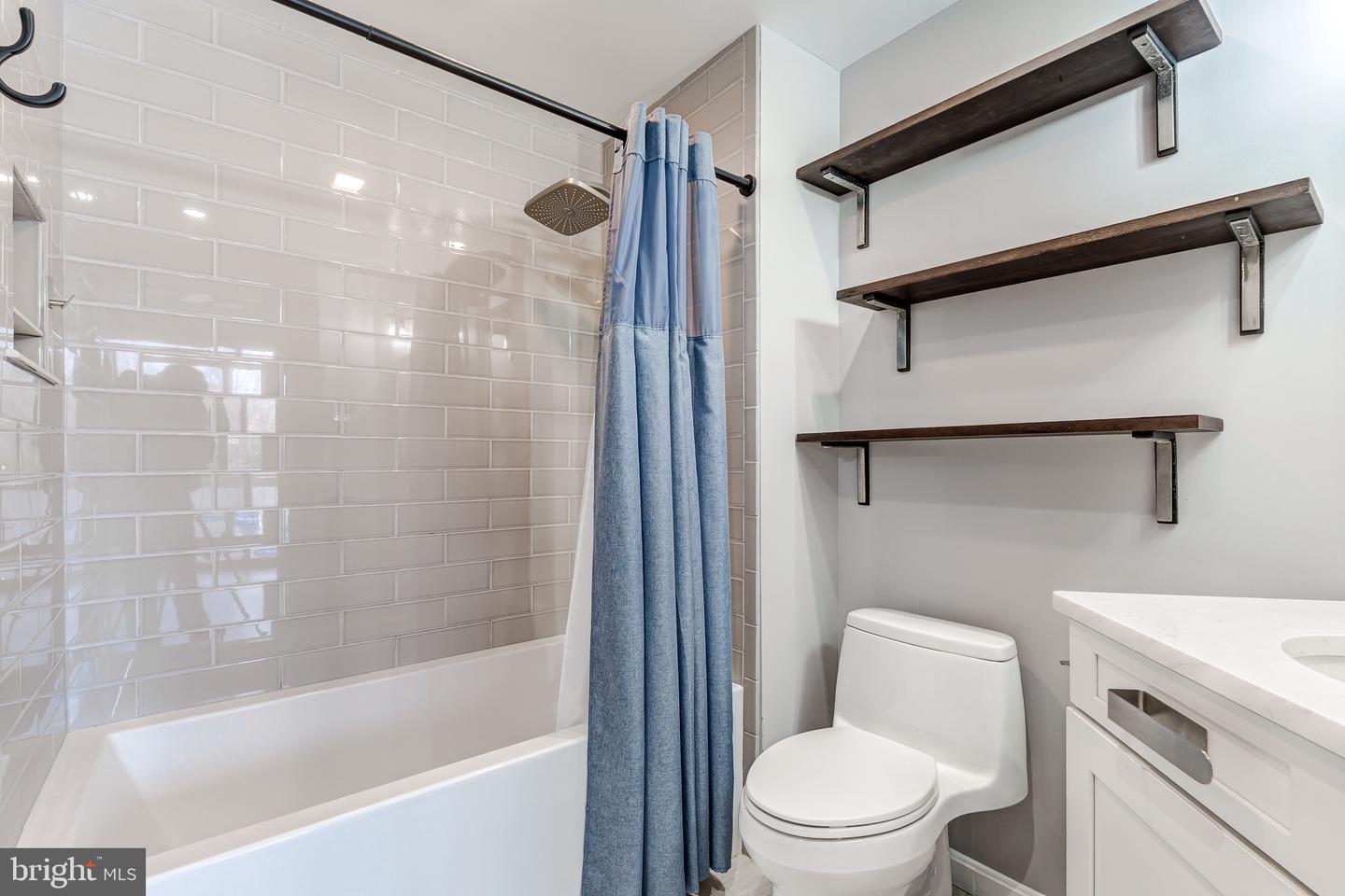 11262 HARBOR CT #11262, RESTON, Virginia 20191, 2 Bedrooms Bedrooms, ,2 BathroomsBathrooms,Residential,For sale,11262 HARBOR CT #11262,VAFX2285716 MLS # VAFX2285716