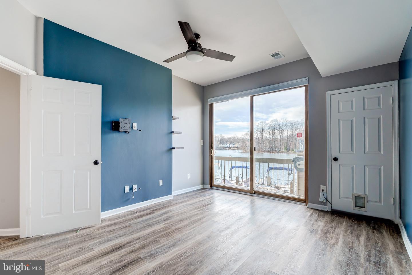 11262 HARBOR CT #11262, RESTON, Virginia 20191, 2 Bedrooms Bedrooms, ,2 BathroomsBathrooms,Residential,For sale,11262 HARBOR CT #11262,VAFX2285716 MLS # VAFX2285716