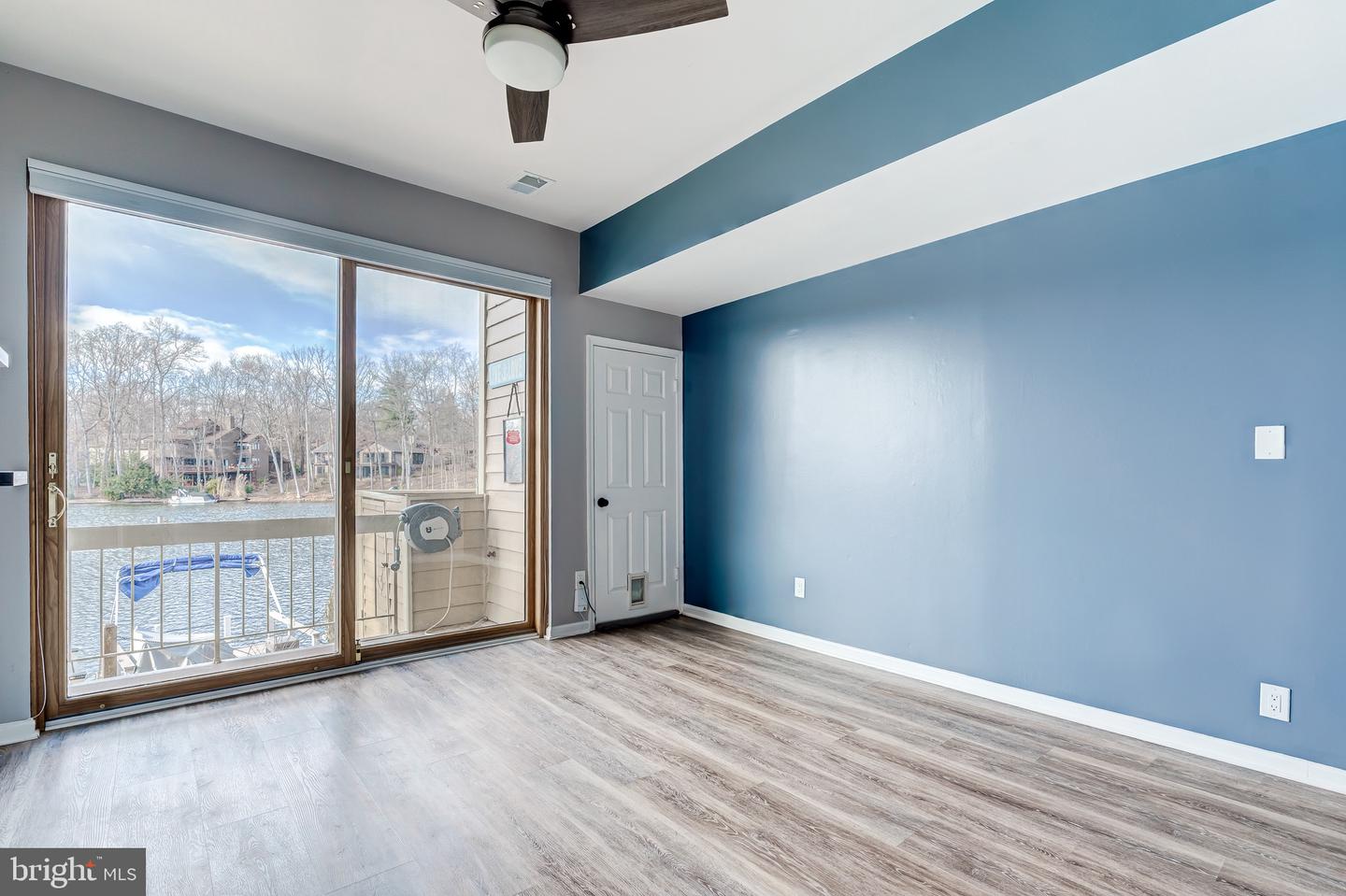 11262 HARBOR CT #11262, RESTON, Virginia 20191, 2 Bedrooms Bedrooms, ,2 BathroomsBathrooms,Residential,For sale,11262 HARBOR CT #11262,VAFX2285716 MLS # VAFX2285716