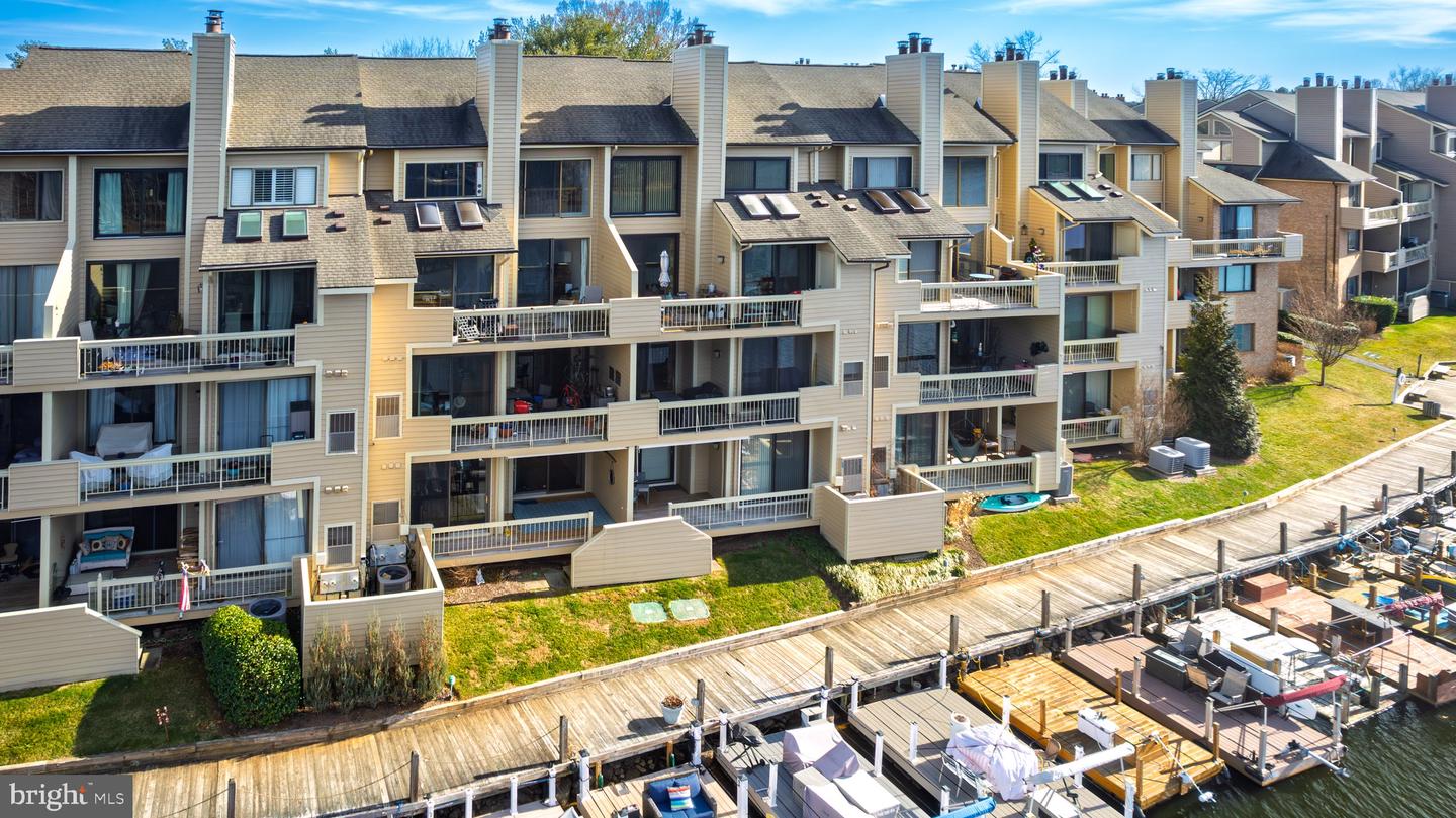 11262 HARBOR CT #11262, RESTON, Virginia 20191, 2 Bedrooms Bedrooms, ,2 BathroomsBathrooms,Residential,For sale,11262 HARBOR CT #11262,VAFX2285716 MLS # VAFX2285716