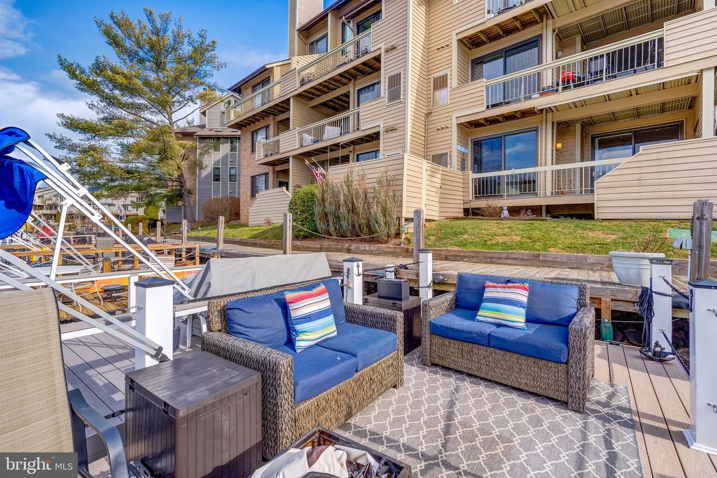 11262 HARBOR CT #11262, RESTON, Virginia 20191, 2 Bedrooms Bedrooms, ,2 BathroomsBathrooms,Residential,For sale,11262 HARBOR CT #11262,VAFX2285716 MLS # VAFX2285716