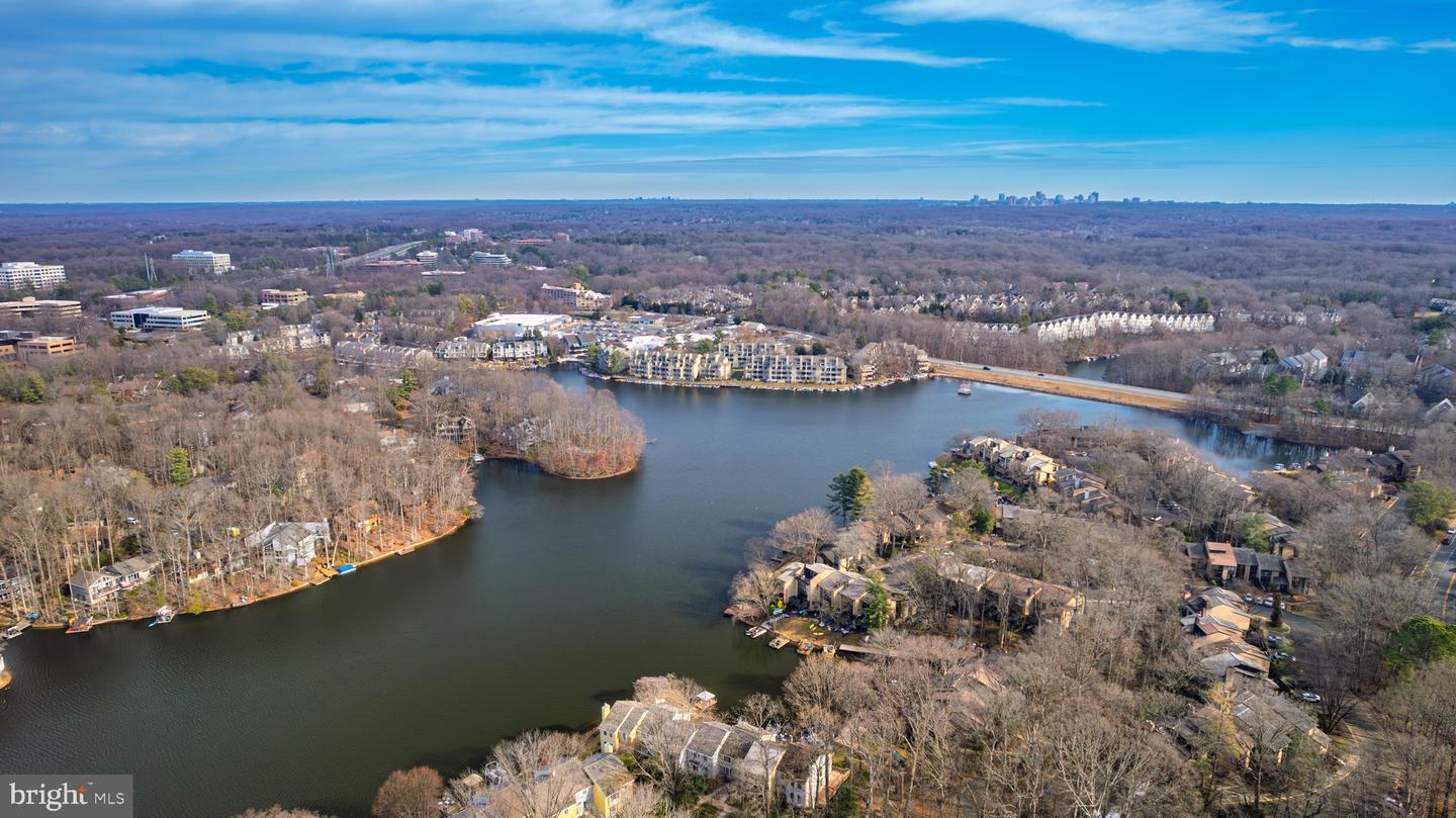 11262 HARBOR CT #11262, RESTON, Virginia 20191, 2 Bedrooms Bedrooms, ,2 BathroomsBathrooms,Residential,For sale,11262 HARBOR CT #11262,VAFX2285716 MLS # VAFX2285716