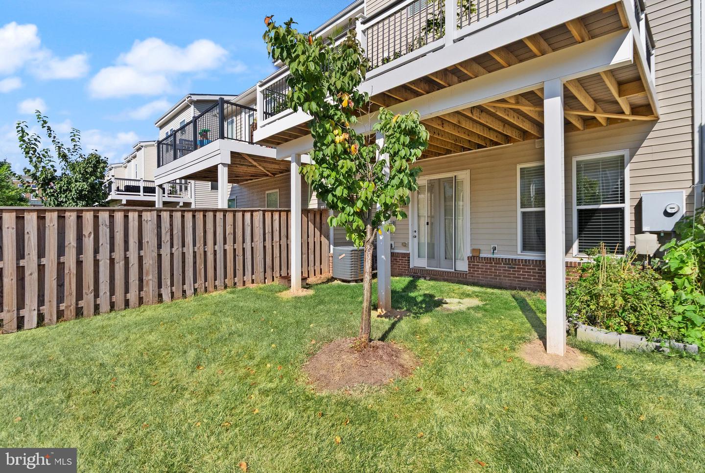 23491 EPPERSON SQ, BRAMBLETON, Virginia 20148, 4 Bedrooms Bedrooms, ,3 BathroomsBathrooms,Residential,For sale,23491 EPPERSON SQ,VALO2113954 MLS # VALO2113954