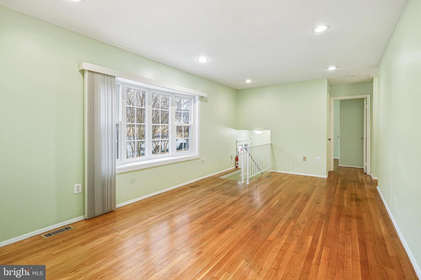 3627 FORESTDALE AVE, WOODBRIDGE, Virginia 22193, 5 Bedrooms Bedrooms, ,3 BathroomsBathrooms,Residential,For sale,3627 FORESTDALE AVE,VAPW2110532 MLS # VAPW2110532